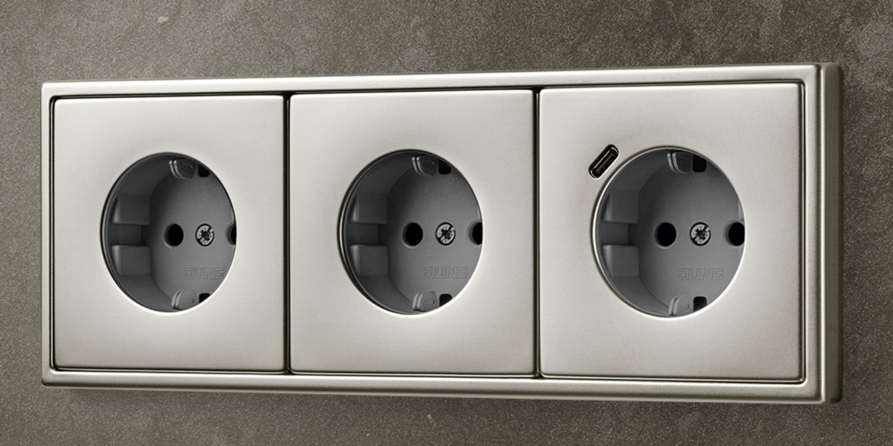 SCHUKO® Steckdosen mit USB bei Elektro Seidenspinner GmbH in Augsburg