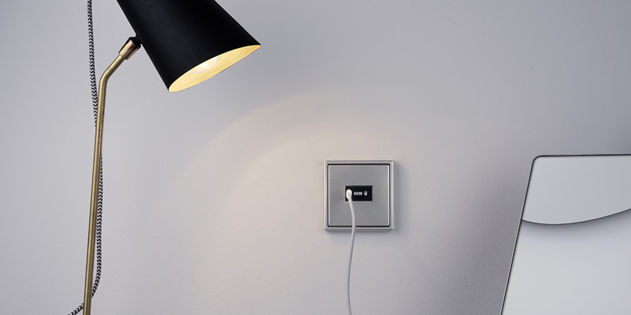 Ladegerät USB PD 60 bei Elektro Seidenspinner GmbH in Augsburg