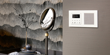 JUNG Smart Radio DAB+ bei Elektro Seidenspinner GmbH in Augsburg