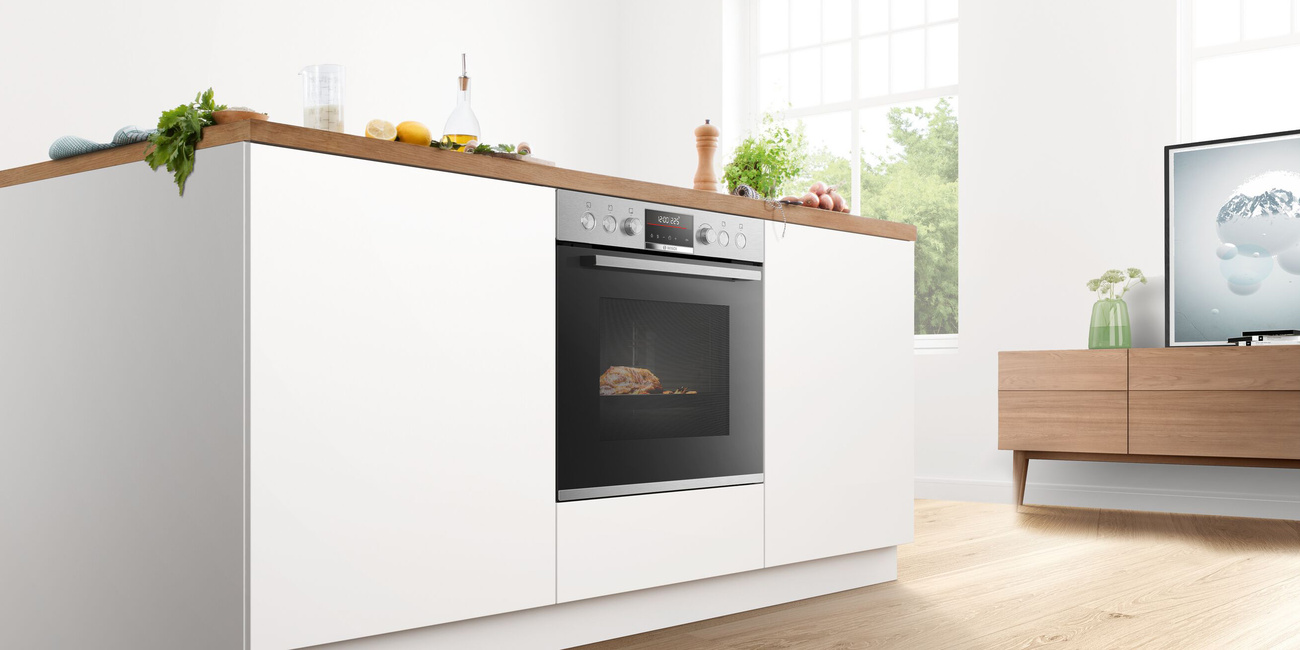 Backöfen und Herdsets bei Elektro Seidenspinner GmbH in Augsburg